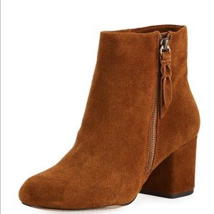 SPLENDID brown suede booties. *NEW*